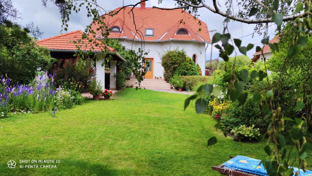 Frutta Villa Cserszegtomaj Exterior photo